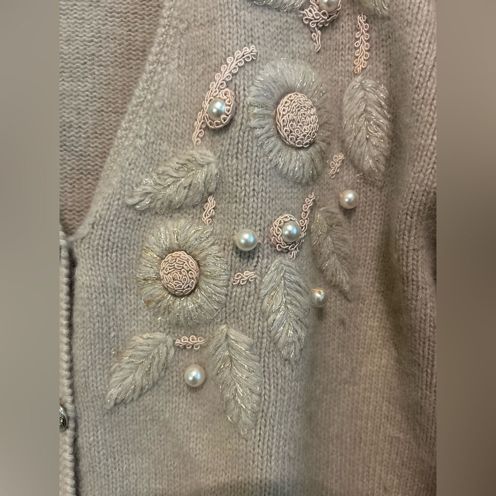 Magnolia Vintage Pearl Detail Beige/tan Lambswool Luxury Cardigan Size XL - Picture 8 of 16